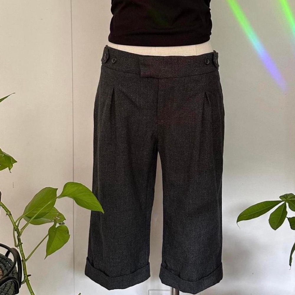 Jigsaw Vintage 90s Grey Wool Blend Wide Leg Pleated Capri Pants Size 6